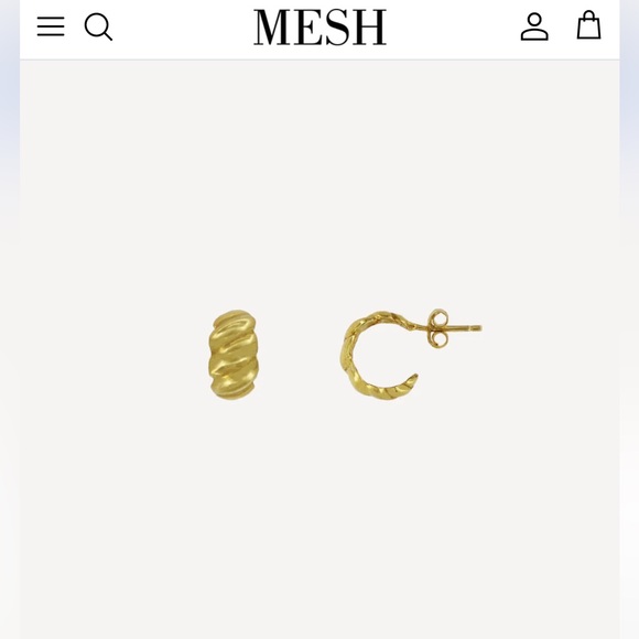 Mesh Label | Curl Hoop Earrings NWT - Picture 1 of 4